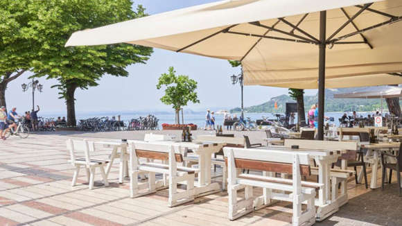 Hotel Astoria, Garda, Italy, Outdoor Seating