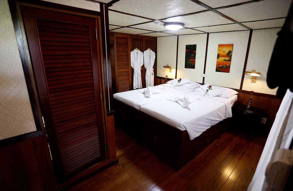 RV Indochine Vessel, Vietnam, Cabin