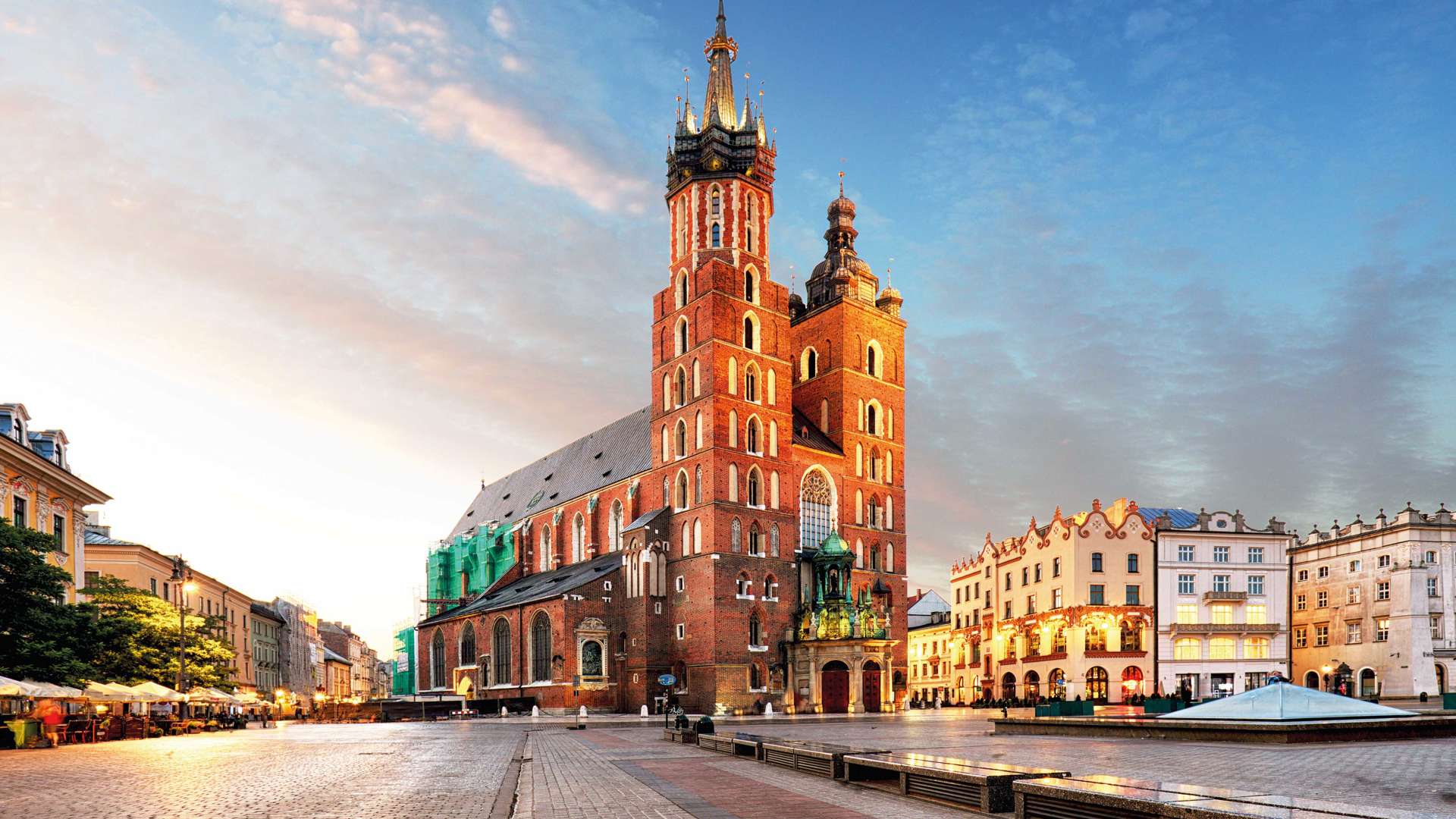 St Marys Basilica, Krakow, Poland