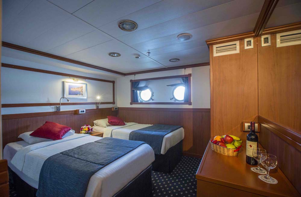 MS Galileo Vessel, Greece, Twin Cabin