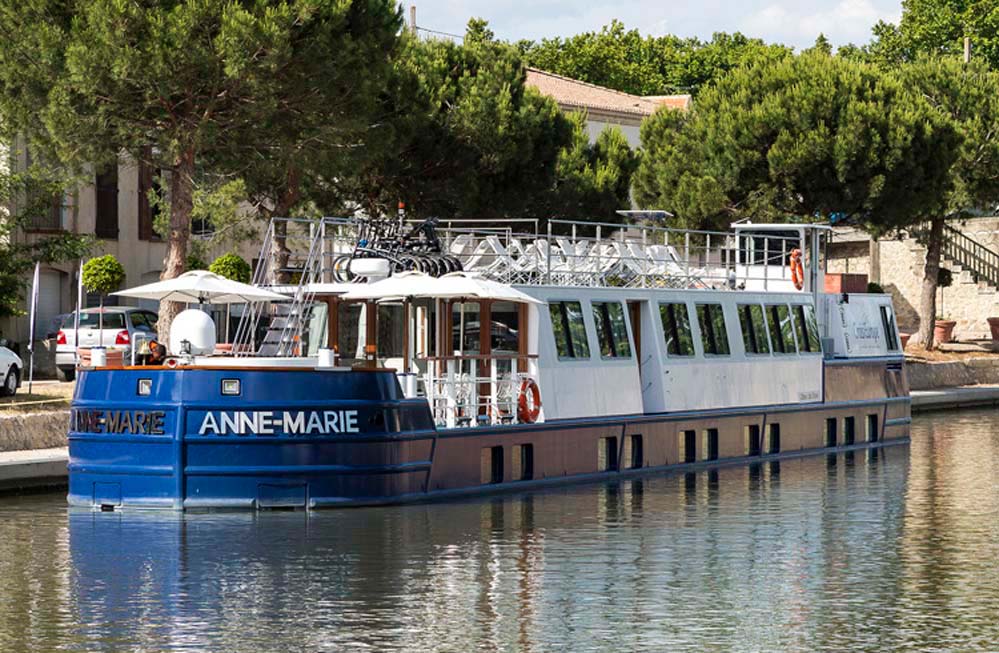 Peniche Anne Marie Barge Vessel, Exterior