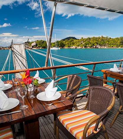 MY Pegasus Vessel Seychelles, Sun Deck Dining